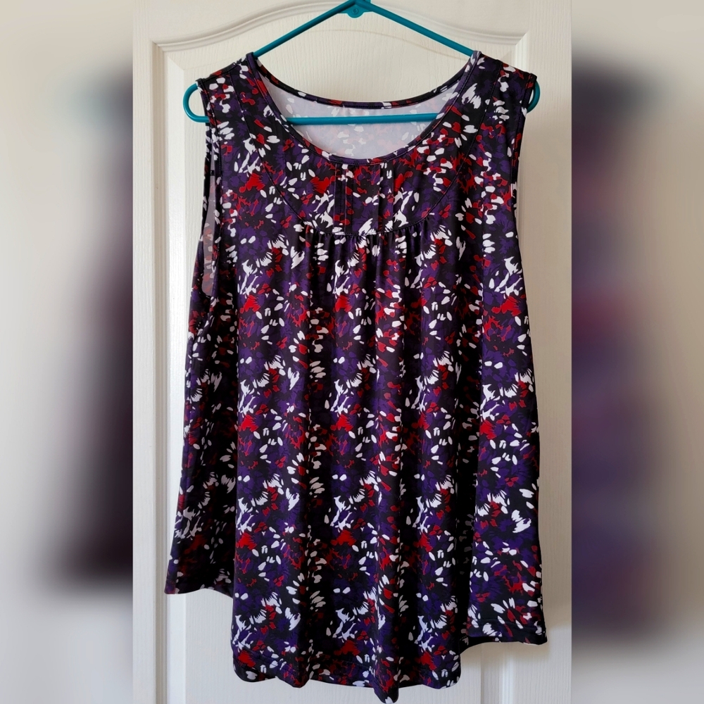 Women's Sleveless Top